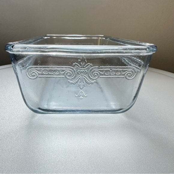 Vintage Fire-King Glass Philbe Sapphire 9"x5" Loaf Bread Cake Pan - Picture 9 of 13